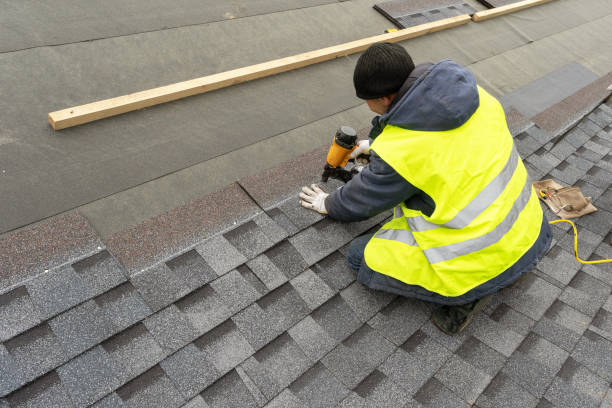 Best Best Roofing Contractors  in Oswego, KS